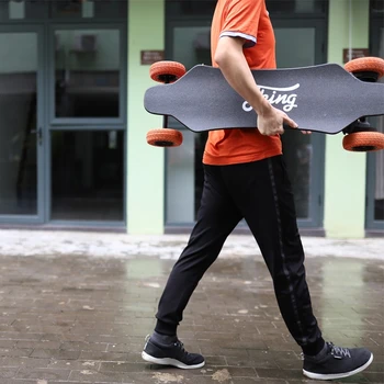 2023 новый цветной ТВ-скутер, крутой четырехколесный скейтборд с дистанционным управлением, многофункциональный скутер